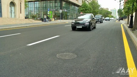 Paytaxtın üç prospektində deformasiyaya uğramış örtük yenilənib