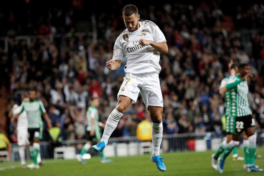 “Real Madrid” “Espanyol”u məğlub edərək lider oldu