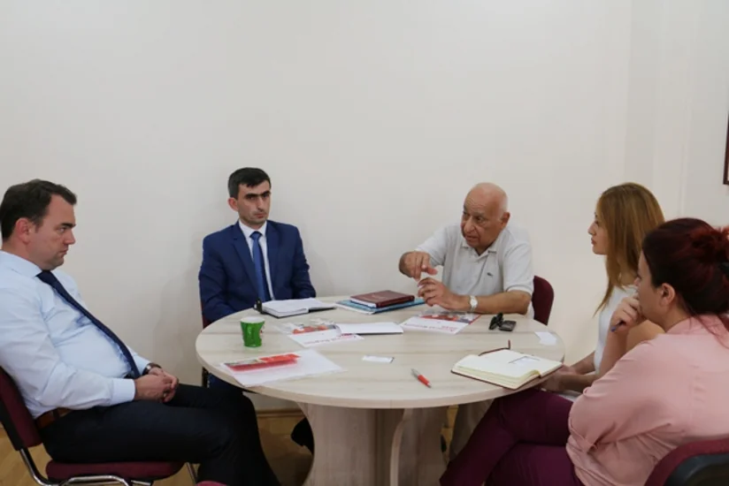 Bank Ombudsmanı ilə Almaniya Əmanət Banklarının Beynəlxalq Əməkdaşlıq Fondu arasında görüş keçirilib