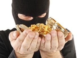 Итальянец за год вынес с предприятия золотые слитки на сумму €150 тыс. 