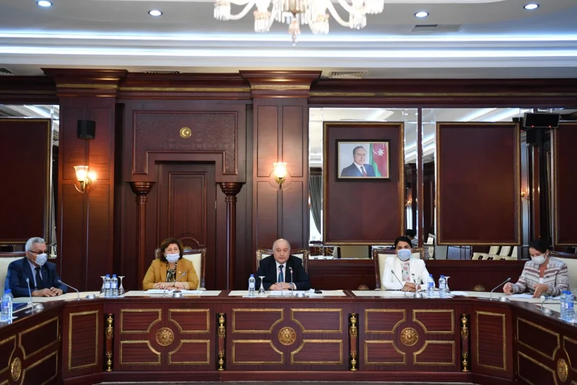 Milli Məclisin Əmək və sosial siyasət komitəsinin iclası keçirilib