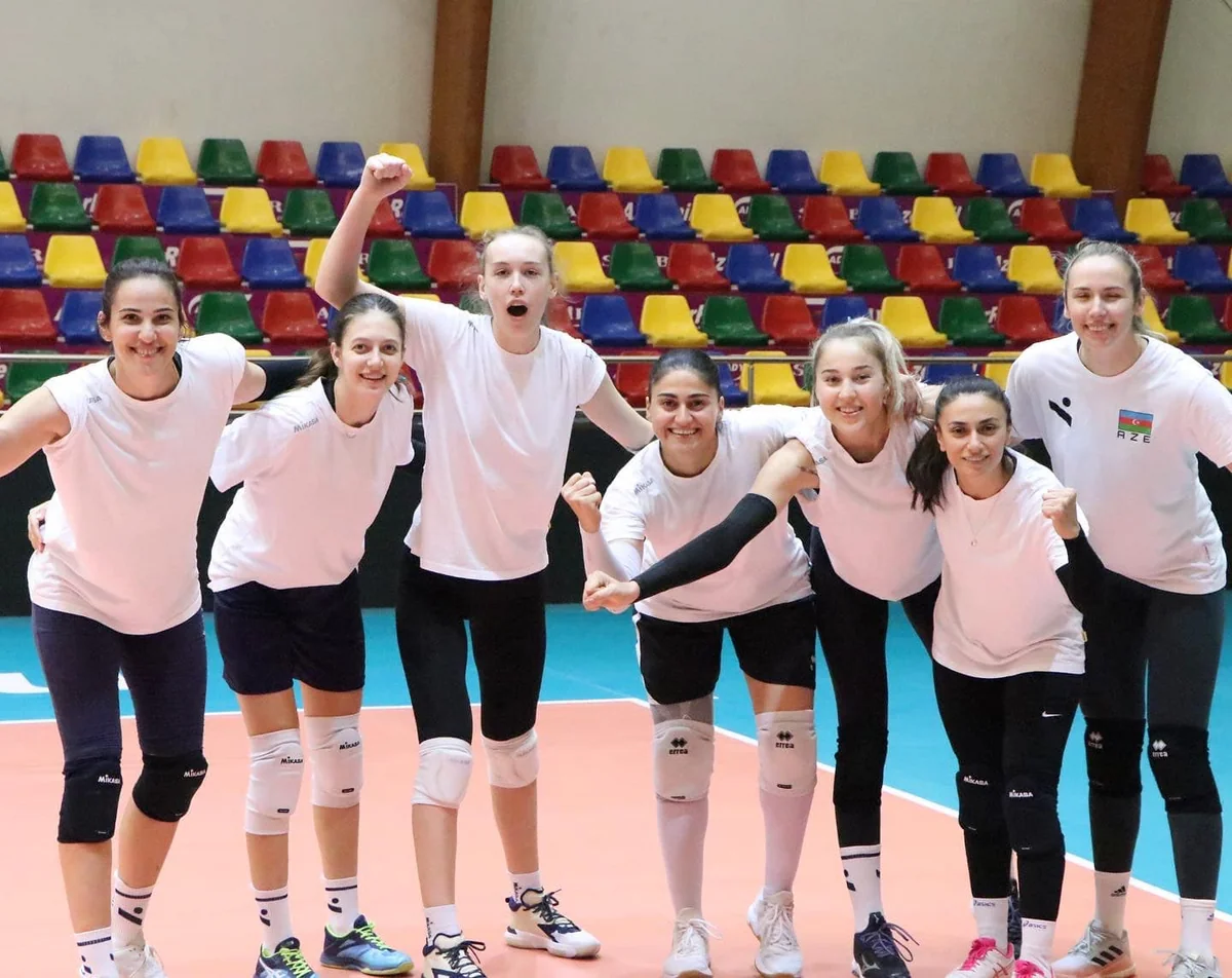 Azərbaycanın voleybol milliləri seçmə mərhələdə oyun keçirəcək