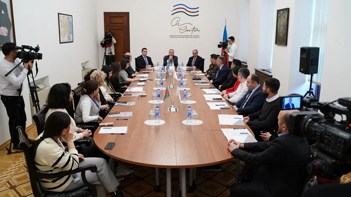 Jurnalistlərə xarici siyasət prioritetləri mövzusunda təlim keçirilib