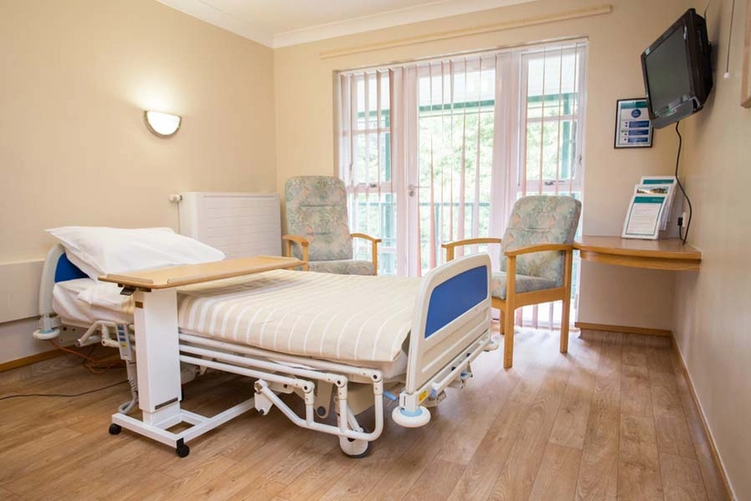 AMEA-nın koronavirusa yoluxan şöbə müdiri Yeni Klinikaya yerləşdirilib