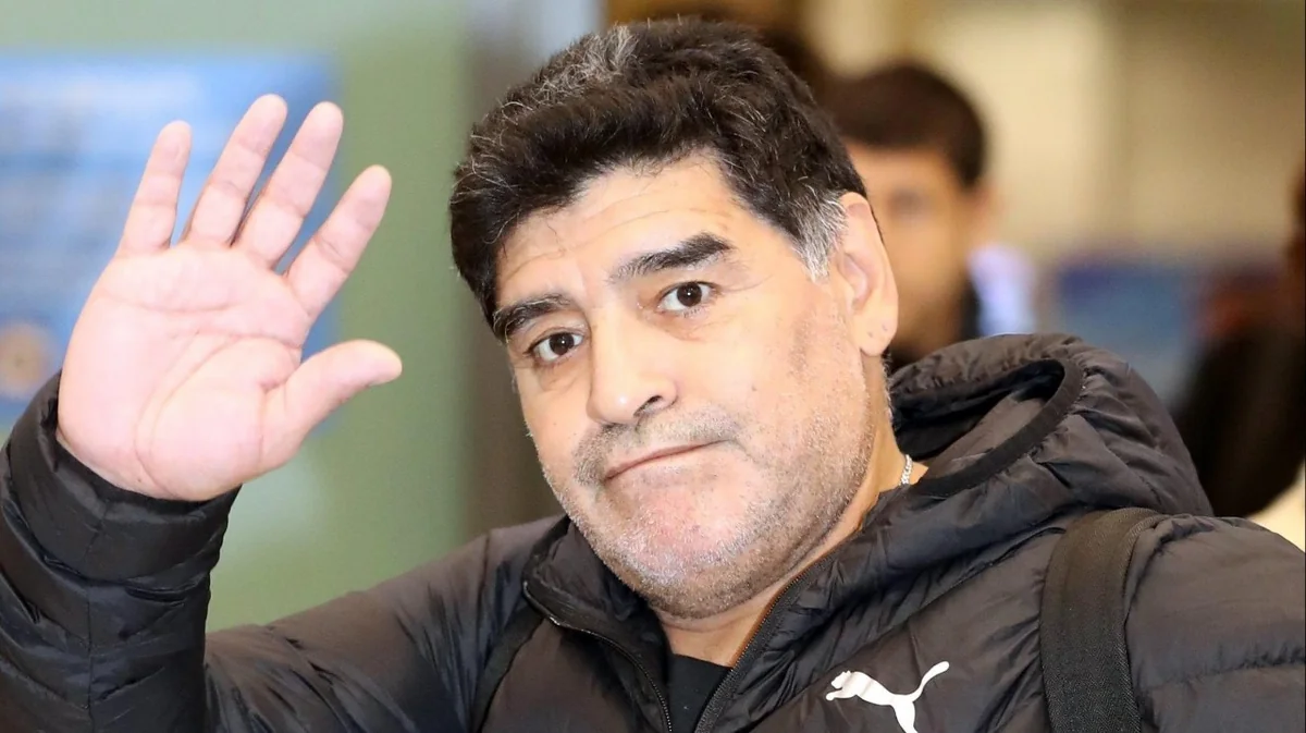 Maradona qızlarını məhkəməyə verəcək