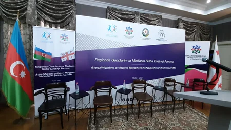 Tbilisidə “Regionda gənclərin və medianın sülhə dəstəyi” adlı forum keçirilir