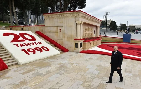 Prezident İlham Əliyev Şəhidlər xiyabanını ziyarət edib - FOTOLAR - YENİLƏNİB