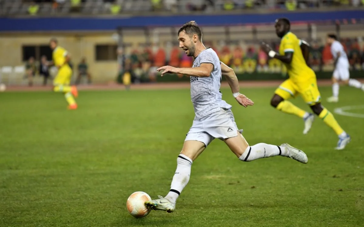 Qarabağın futbolçusu: Bir çox klub bizə həsəd aparmalıdır