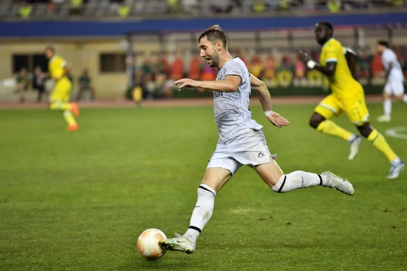 Qarabağın futbolçusu: Bir çox klub bizə həsəd aparmalıdır