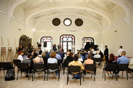 Tbilisidə Nizami Gəncəviyə həsr olunan tədbir keçirilib, tanınmış gürcü xadimlər təltif edilib