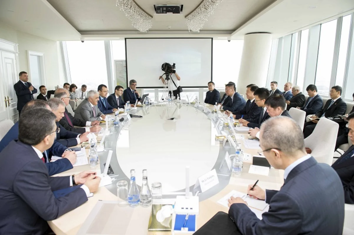 SOCAR and CNPC presidents hold a meeting