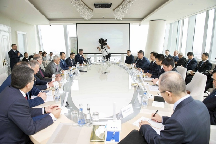 SOCAR and CNPC presidents hold a meeting