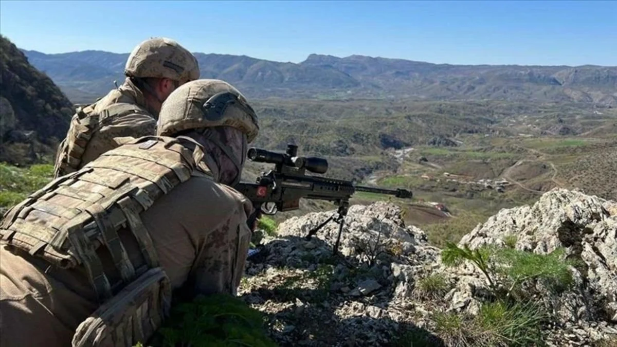 ВС Турции нейтрализовали 6 террористов на севере Сирии