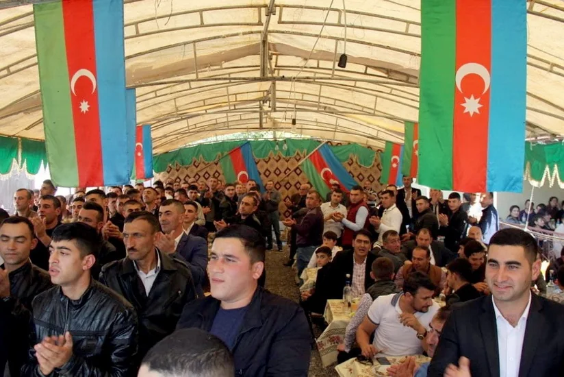 Toy mərasimində bəyə “Hərbi xidmətdə fərqlənməyə görə” medalı təqdim edilib