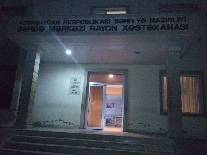 Bərdə sakini həmyerliləri tərəfindən bıçaqlanıb