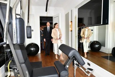 İlham Əliyev və Mehriban Əliyeva “The Ritz-Carlton Baku” hotelinin açılışında iştirak ediblər - YENİLƏNİB