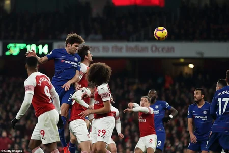 London derbisində Arsenal Çelsini məğlub edib
