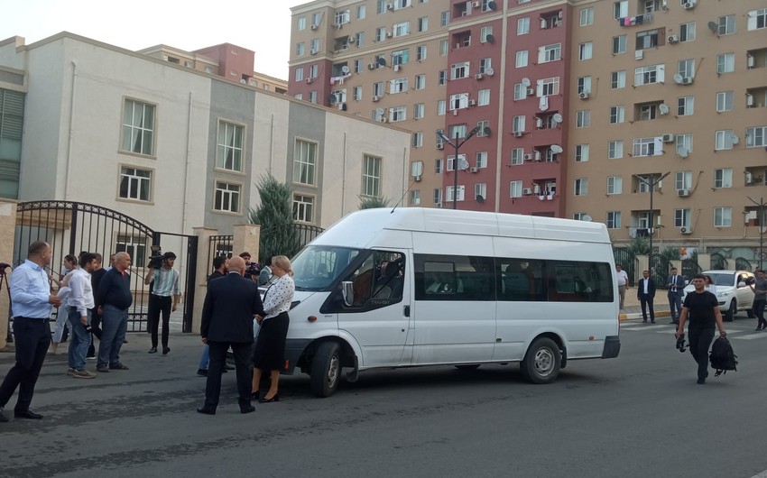 Еще 52 жителя Лачына вернулись в родные края