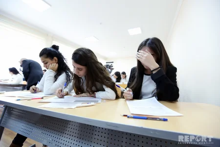BSU-da payız imtahan sessiyası ilə bağlı Açıq qapı günü keçirilib