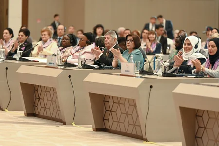 Sahibə Qafarova qadın parlament sədrlərini minalarla bağlı məsələyə diqqət yetirməyə çağırıb