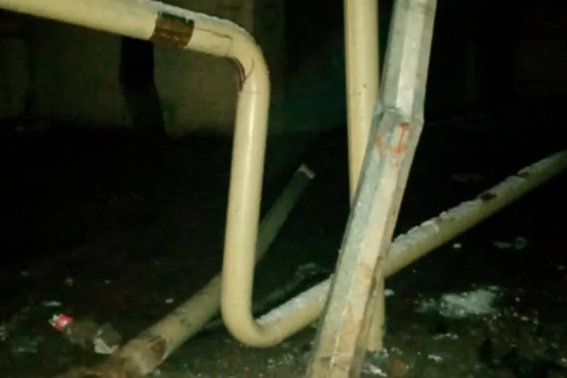 В Сабунчу автомобиль повредил газопровод, оставив жителей некоторых домов без газа