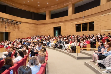 Emin Əmrullayev VIII ADA Beynəlxalq Təhsil Konfransında iştirak edib