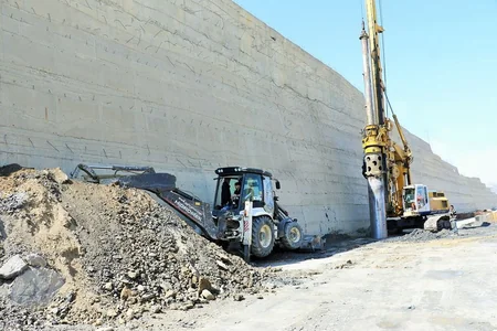 Bibiheybət yolunda tikinti-bərpa işlərinin sonuncu mərhələsinə başlanılıb