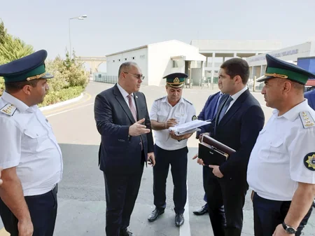 DGK sədri Biləsuvar gömrük postunda mövcud vəziyyətlə tanış olub