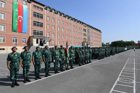 DSX-nin hərbi hissəsində gənc əsgərlərin andiçmə mərasimi keçirilib