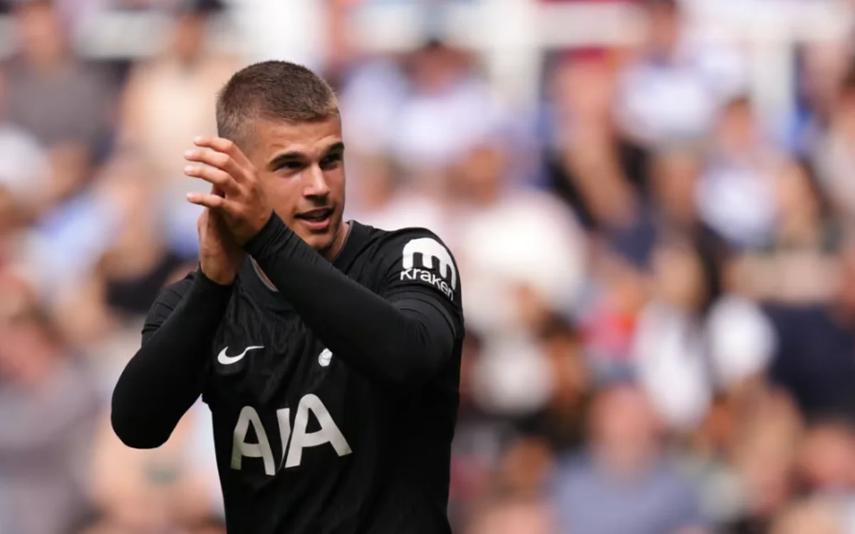 Bundesliqa klubu Tottenhemin futbolçusunu icarəyə götürməyə hazırlaşır