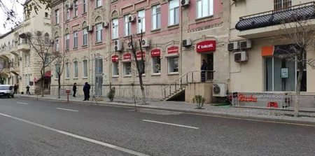 Bakıda polis karantinə görə tədbirlər həyata keçirir