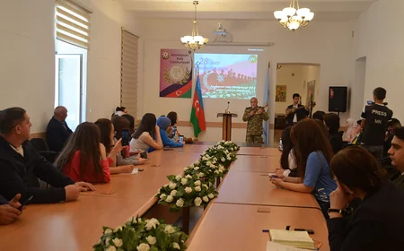 Azerbaijani Army holds series of events on Independence Day