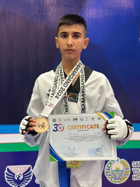 Azərbaycan taekvondoçuları Özbəkistanda 12 medal qazanıblar