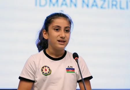 Fərid Qayıbov ay ərzində beynəlxalq yarışlarda uğurla çıxış etmiş idmançılarla görüşüb