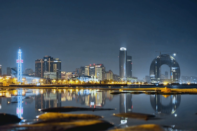 Bakıda intihara cəhd olub