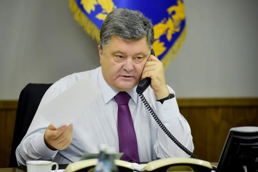 Петро Порошенко позвонил Ильхаму Алиеву