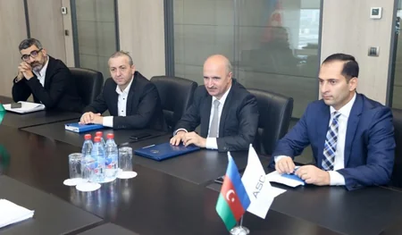 Azərbaycan Avstraliya və Çin şirkətləri ilə gəmilərin inşası sahəsində gələcək əməkdaşlıq planlarını müzakirə edib