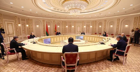 Ali Məhkəmənin sədr müavini Belarusda olub