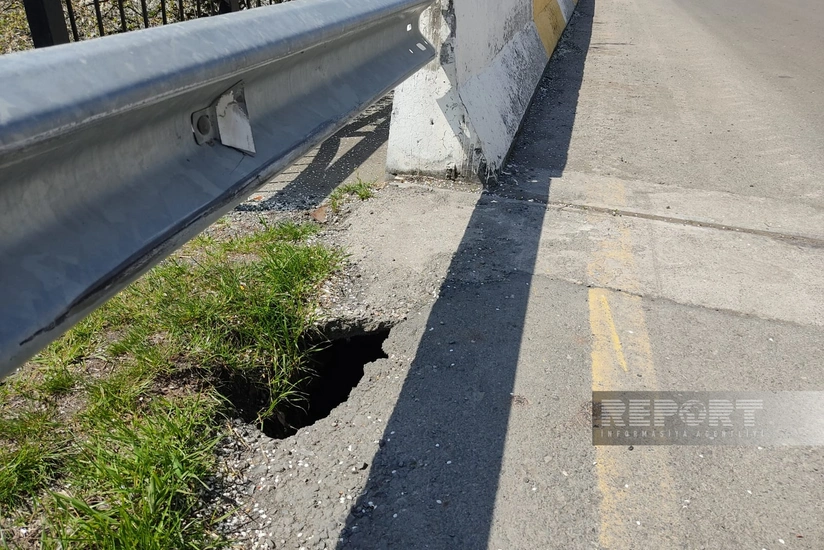 Türyançay üzərindəki avtomobil körpüsündə dəliklər əmələ gəlib