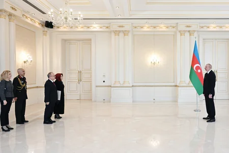İlham Əliyev Türkiyənin Azərbaycandakı yeni səfirinin etimadnaməsini qəbul edib - YENİLƏNİB