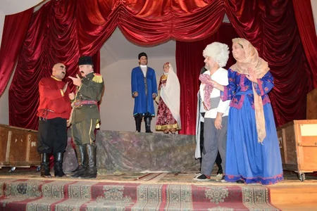 Gənc Tamaşaçılar Teatrı 87-ci teatr mövsümünü başa vurub