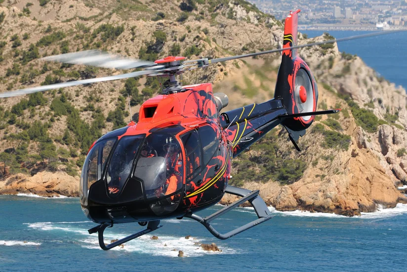 В Мексике в результате крушения вертолета погибли три человека