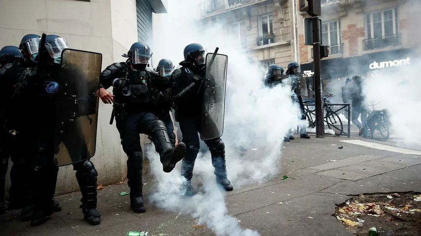 France to establish surveillance of most active participants in riots ...