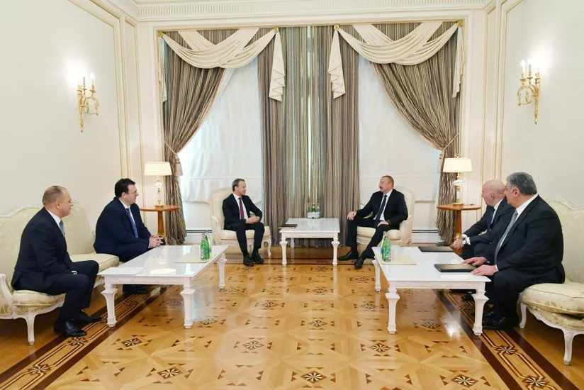President Ilham Aliyev receives delegation led by FIDE president