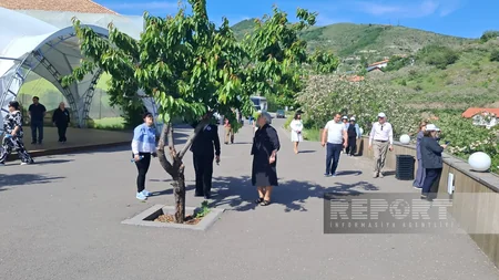 Sumqayıtda yaşayan bir qrup şəhid ailəsi və Vətən müharibəsi qaziləri Laçına səfər ediblər