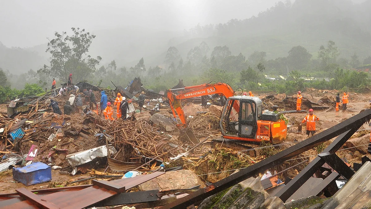İndoneziyada torpaq sürüşməsi nəticəsində 14 nəfər ölüb