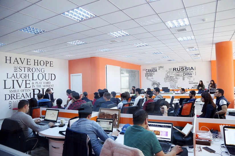 American professor reading 700 books in a year gives lecture at BBF - PHOTO