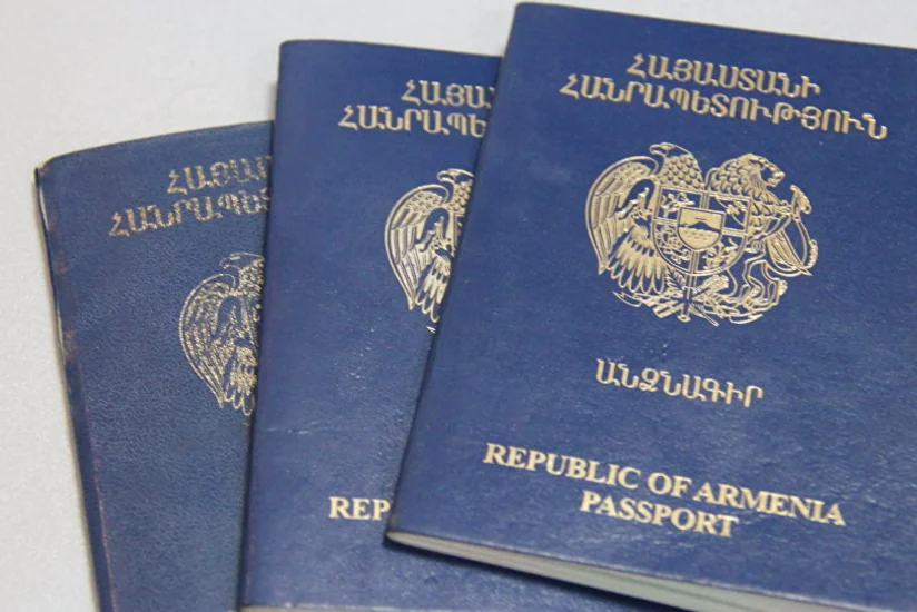 Ermənistanda xeyli sayda diplomatik pasport ləğv edilib