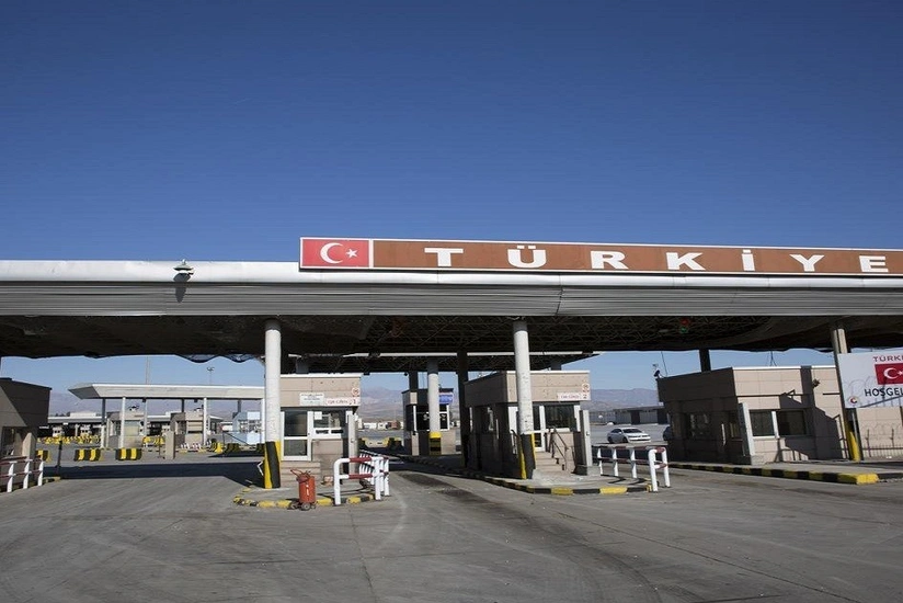 Türkiyə koronavirusa görə İranla sərhədi bağladı