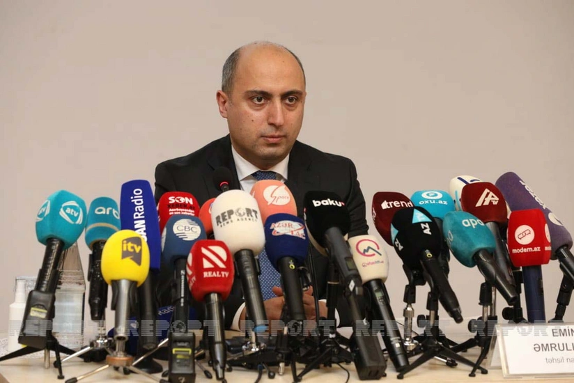 Emin Əmrullayev Ukraynada təhsil alan azərbaycanlıların durumundan danışıb